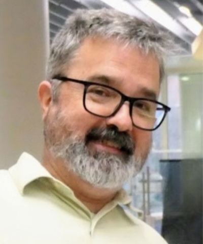 Headshot of Edward Brown.