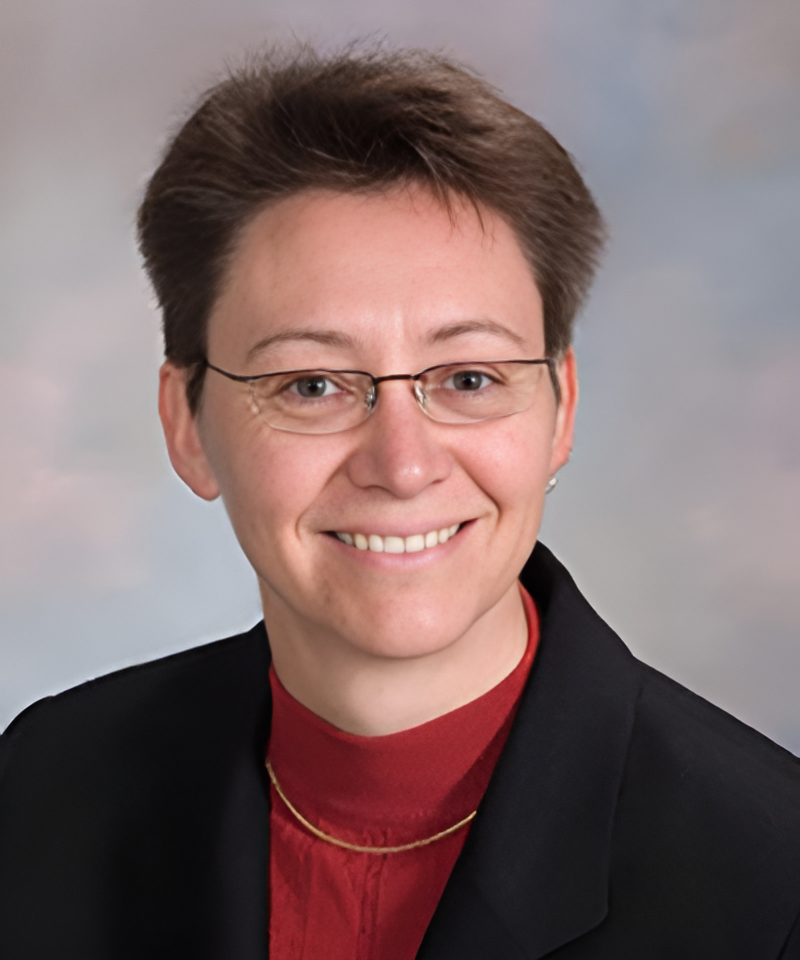 Headshot of Denise Hocking.