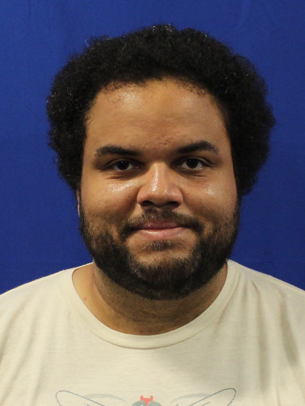 Noah's headshot.