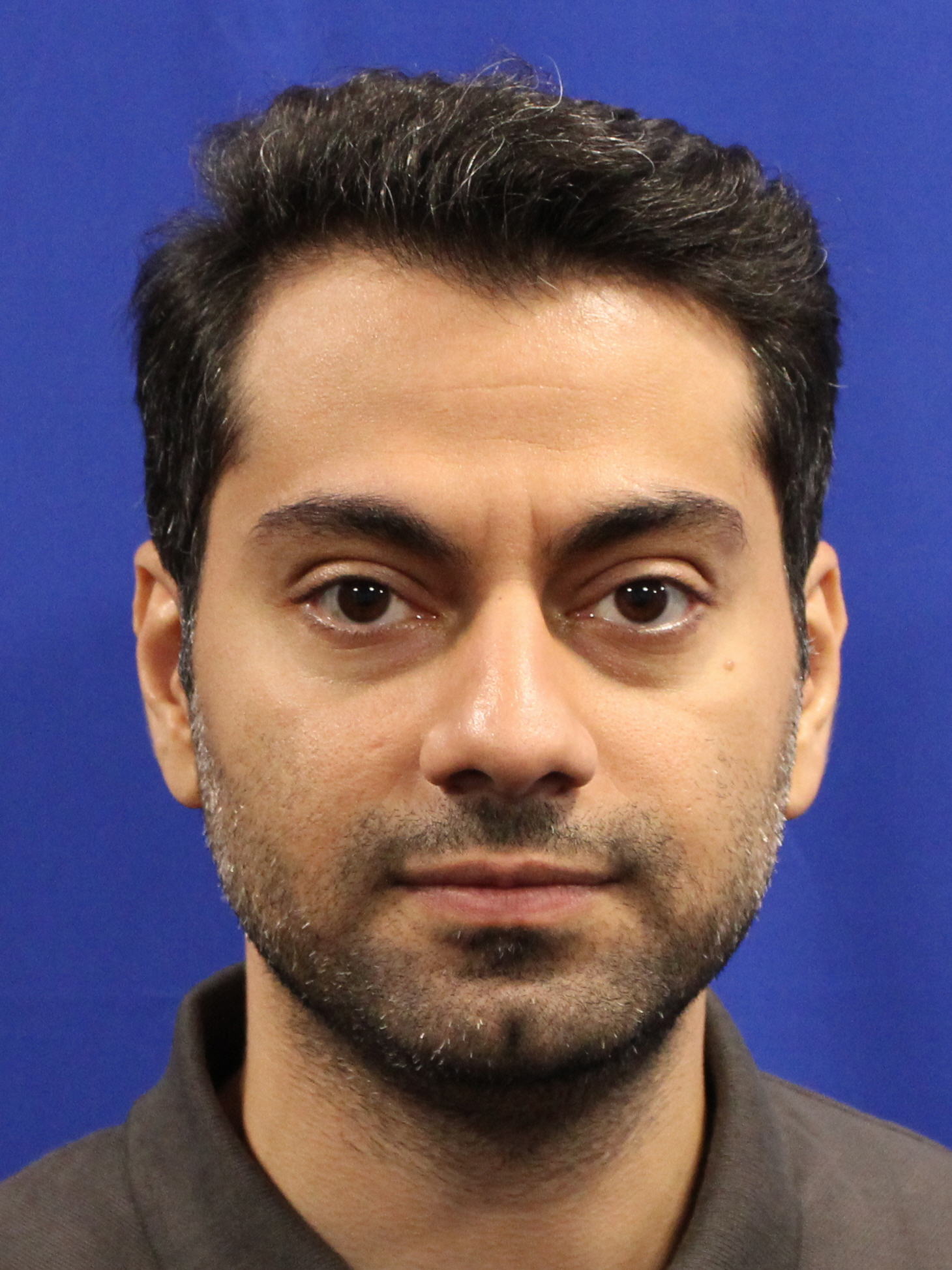 Headshot of Mohammad.